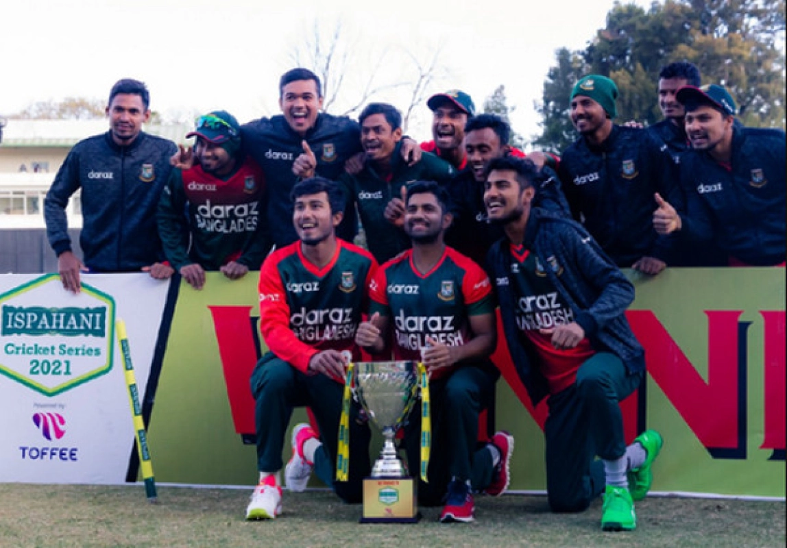 কয়েকটি টি-টোয়েন্টিতেই ক্যারিয়ারের সমাপ্তি ঘোষণা এই তরুণ অলরাউন্ডারের