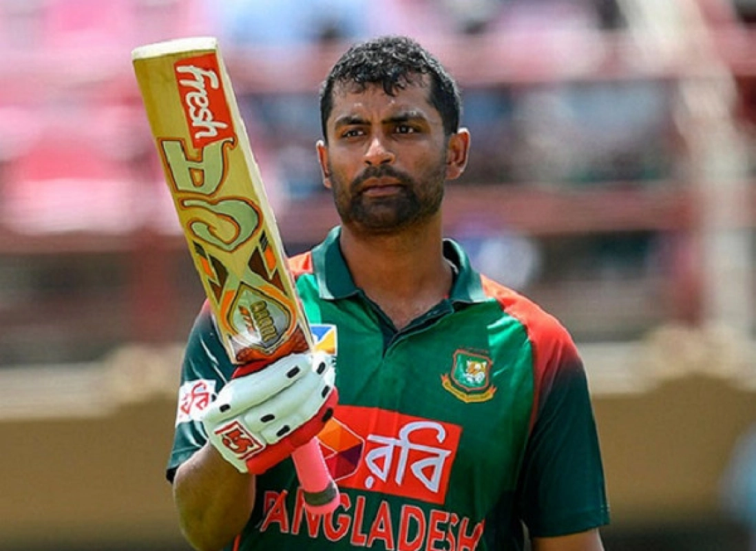 তামিমকে নিয়ে সমালোচনা করা নিন্দুকের কড়া জবাব