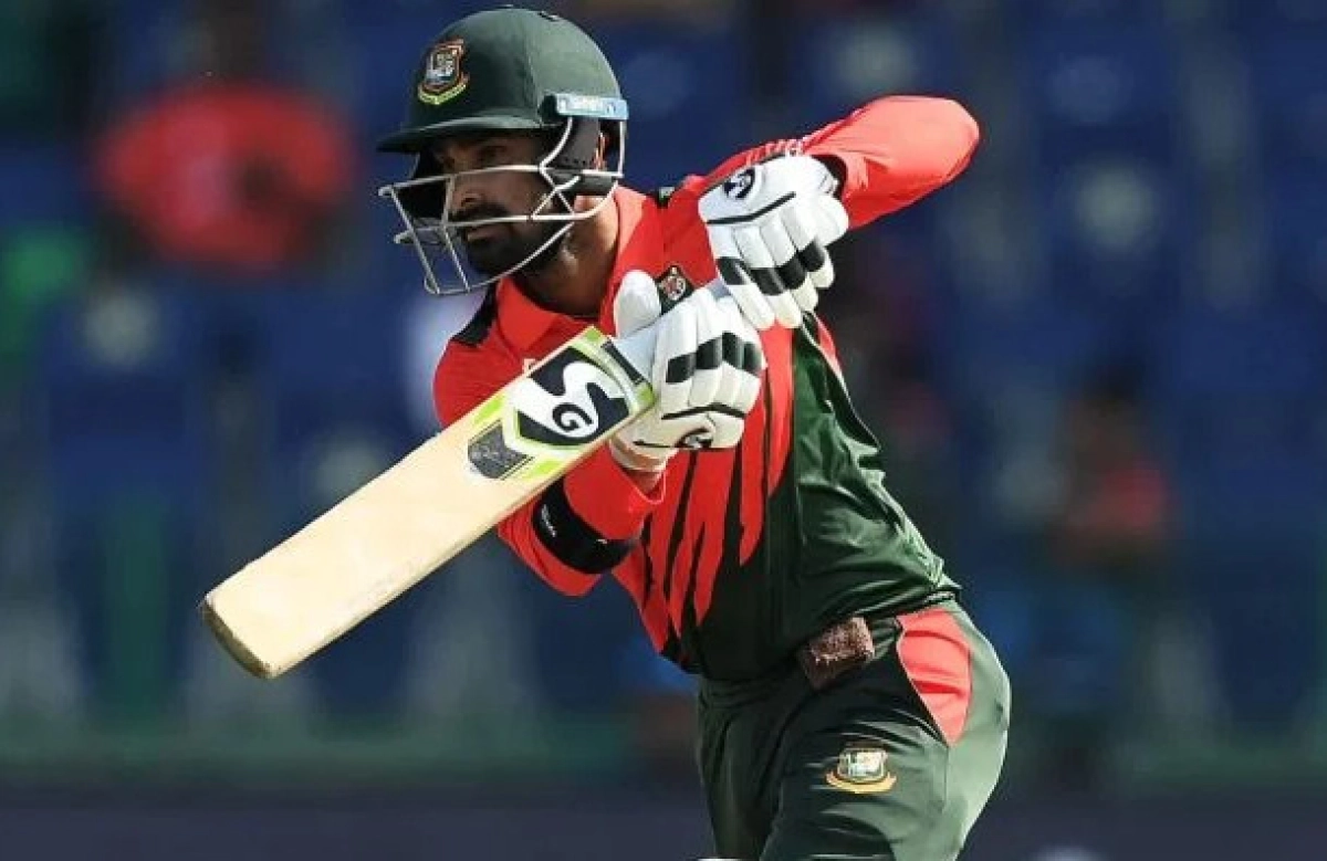 খেলার শুরুতেই লিটন-ইমনকে হারিয়ে বিপদের মুখে বাংলাদেশ