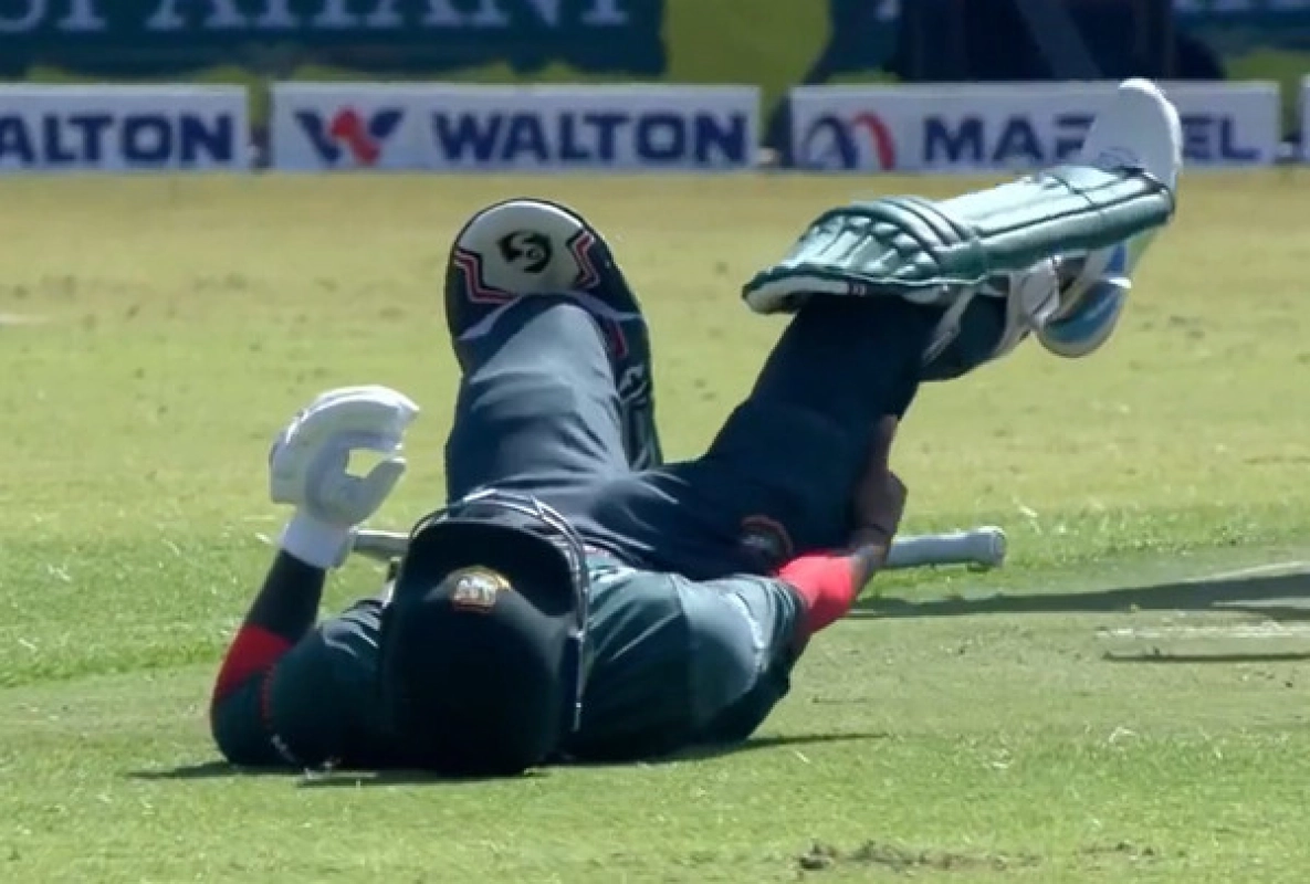 সেঞ্চুরির শেষের দিকে এসে আউট না হয়েও মাঠ ছাড়লেন লিটন, দেখুন সর্বশেষ আপডেট