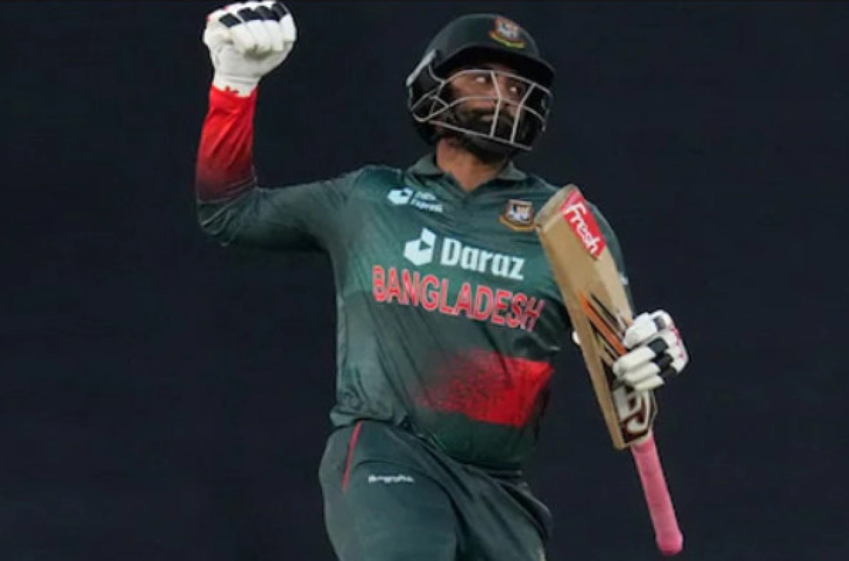 বিশ্বের অন্যতম সেরা খেলোয়াড়দের পিছনে ফেলে নতুন এক রেকর্ড গড়লেন তামিম