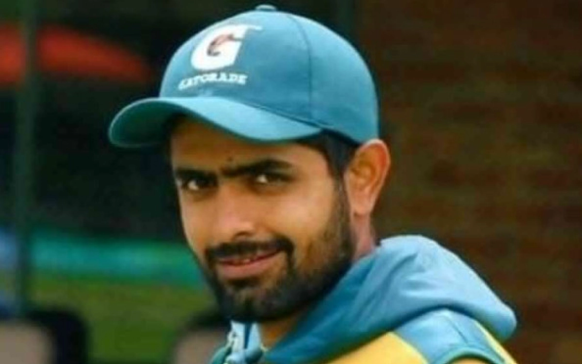 অস্ট্রেলিয়া বিশ্বকাপে মালিক ও হাফিজের খেলা নিয়ে চূড়ান্ত সিদ্ধান্ত জানিয়ে দিলেন বাবর আজম