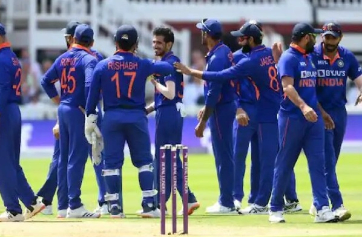 টি-২০ বিশ্বকাপ থেকে ছিটকে যাচ্ছেন টিম ইন্ডিয়ার এই মহাতারকা, চাপে ভারতীয় দল