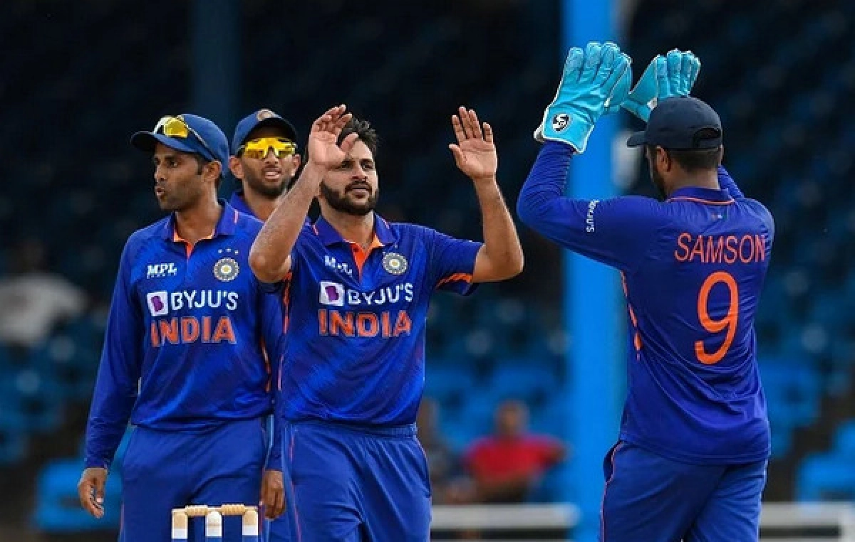 জিম্বাবুয়েকে কড়া জবাব দিতে টিম উন্ডিয়ার এই একজন খেলোয়াড়ই যথেষ্ট