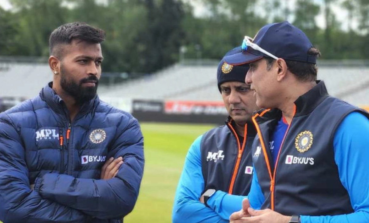 জিম্বাবুয়ে সিরিজের জন্য দ্রাবিড়কে রেখে ভারতের প্রধান কোচের নাম ঘোষণা