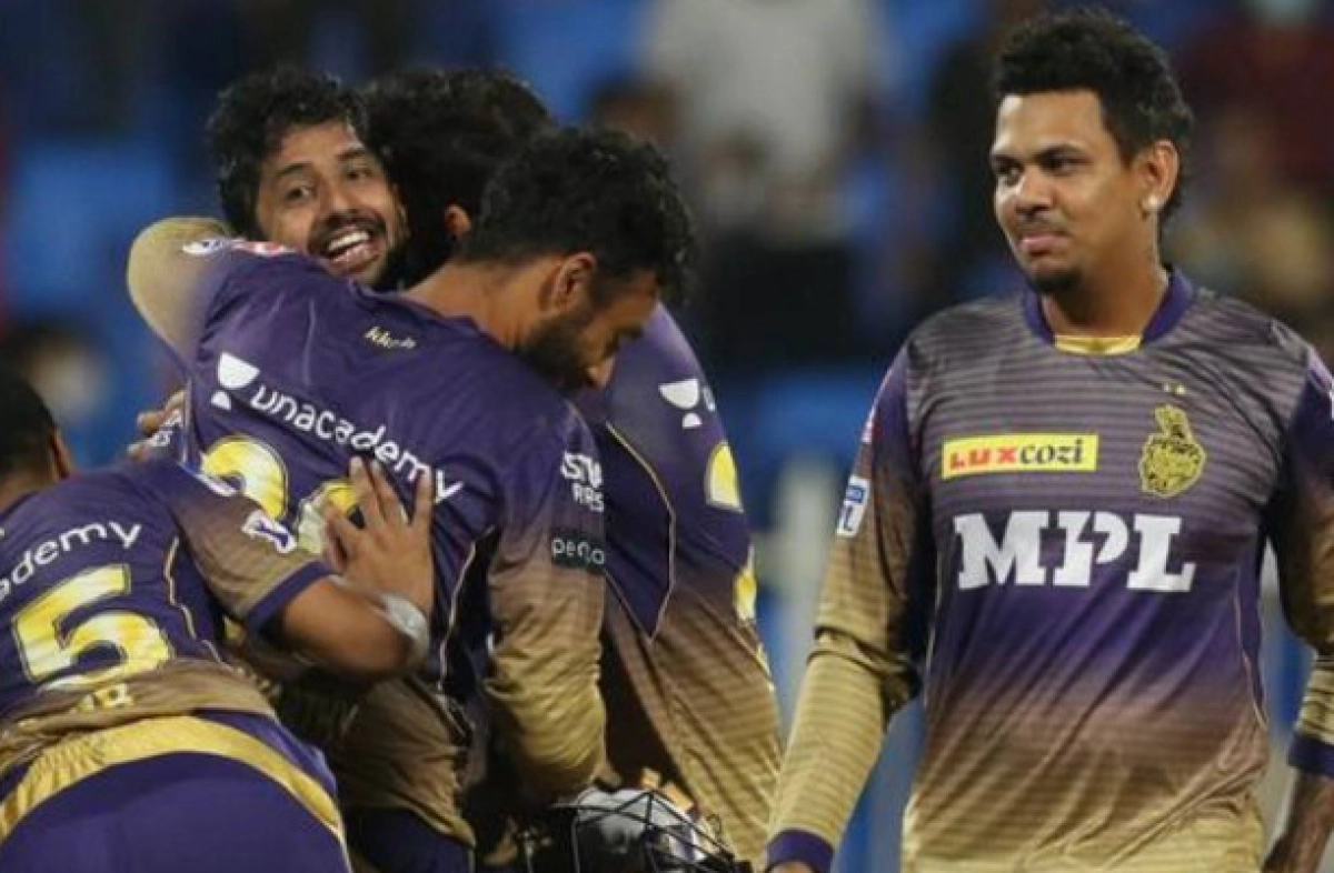 চমক দিয়ে শক্তিশালী দল ঘোষণা করলো নাইট রাইডার্স