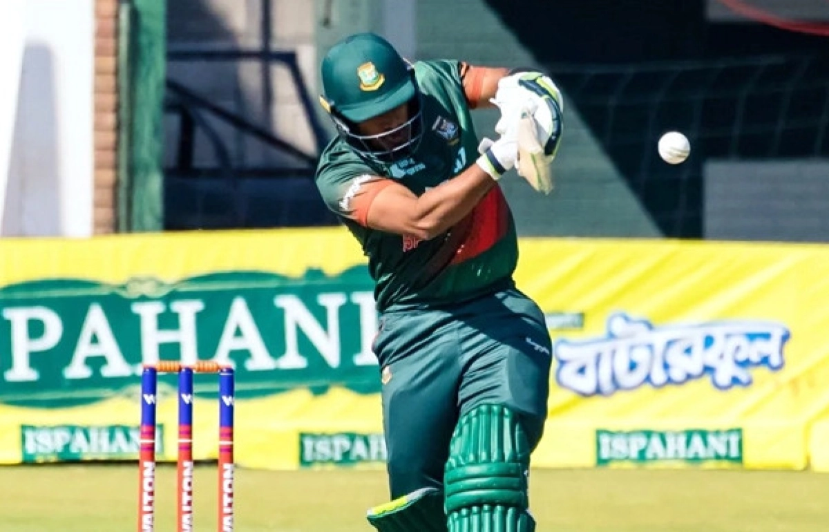 সুবর্ণ সুযোগ হাতছাড়া করলেন বাংলাদেশী তারকা ক্রিকেটার