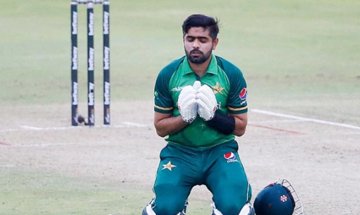 ফাইনালের আগে নতুন এক দুঃচিন্তায় বাবর আজম