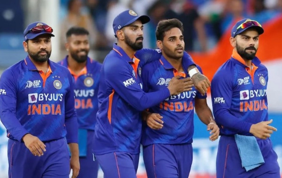 হঠাৎ করেই বিশ্বকাপের আগে বিশ্রামে চলে যাচ্ছেন টিম ইন্ডিয়ার তারকা ক্রিকেটাররা