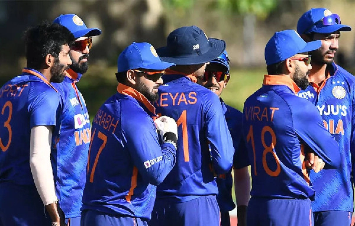 সবাইকে চমকে দিয়ে এক কঠিন সিদ্ধান্ত নিলেন ভারতের তারকা ব্যাটার