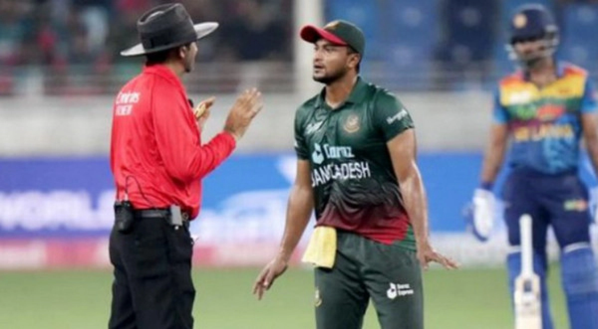 অবাক করা কান্ডঃ ক্রিকেটে আসছে নতুন নিয়ম, খেলবে ১২ জন