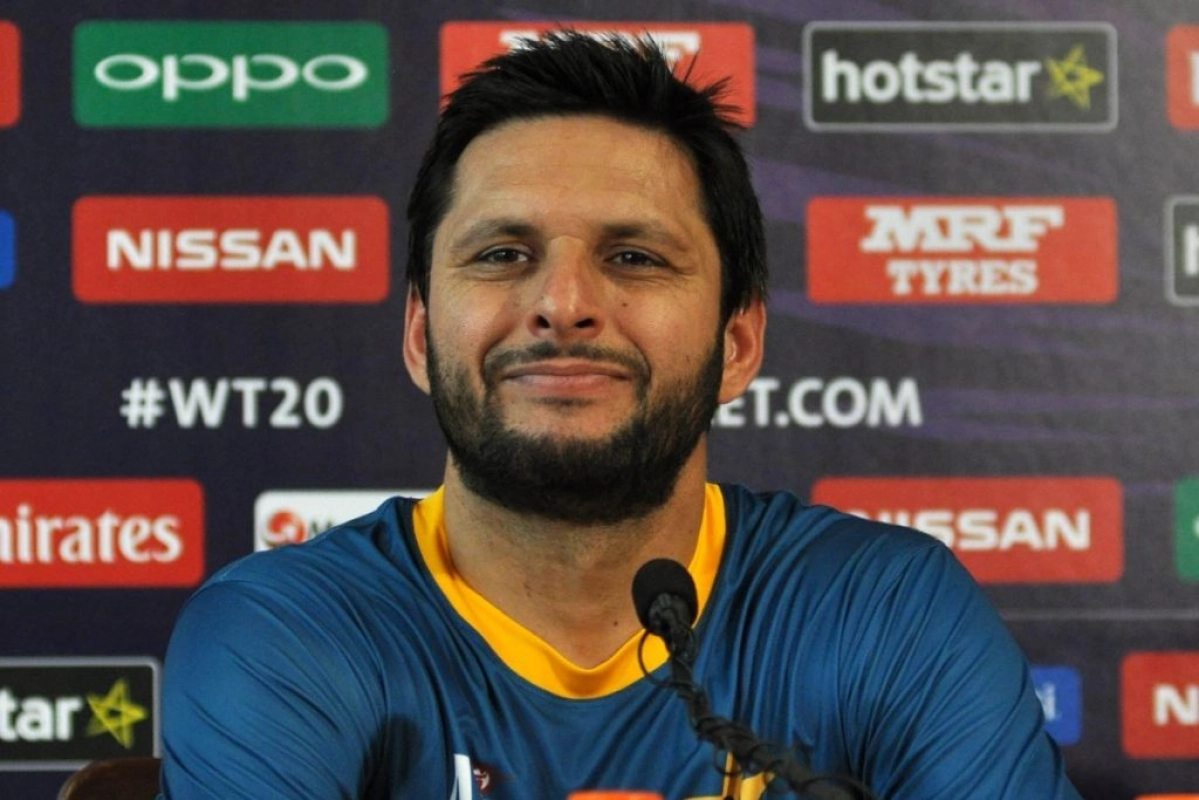 ১৭ বছর পর অজানা তথ্য জানালেন আফ্রিদি