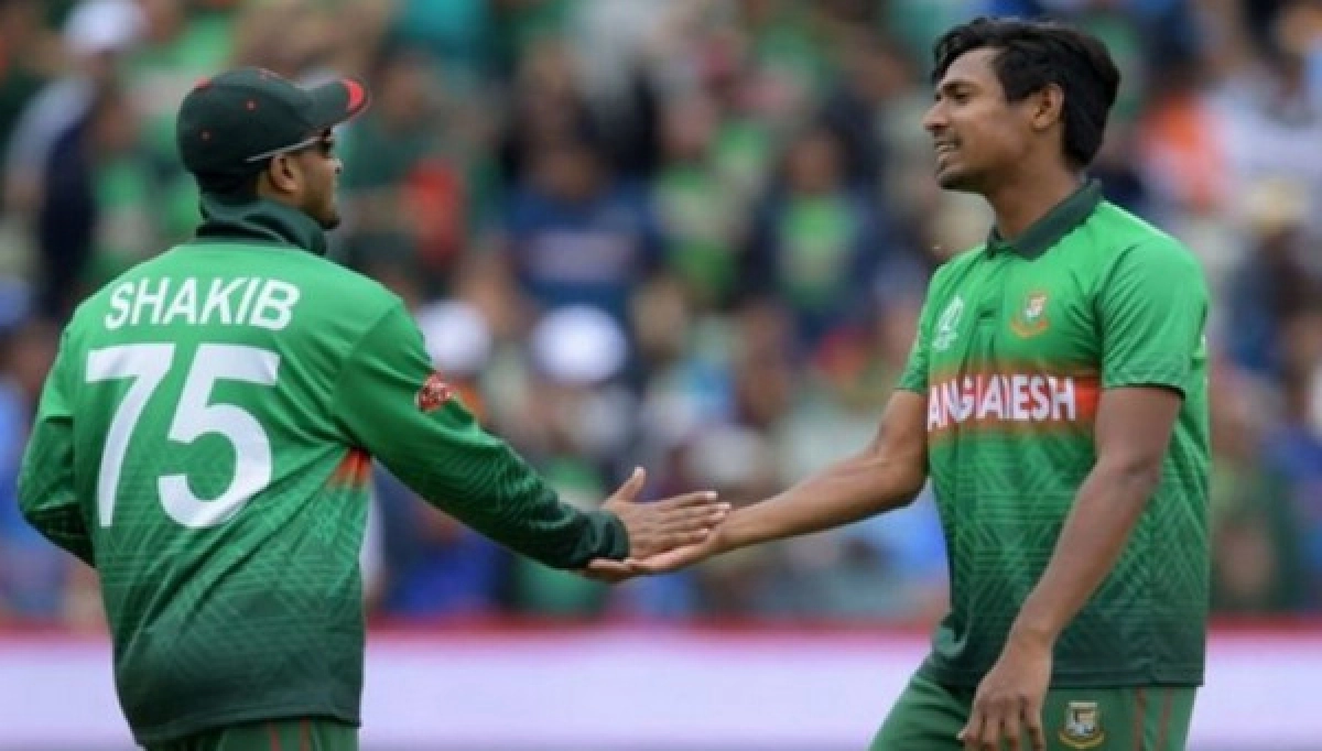ডেথ ওভারে মুস্তাফিজকে সরিয়ে তার ক্যারিয়ারের পুনরুদ্ধারই যেন করলেন সাকিব
