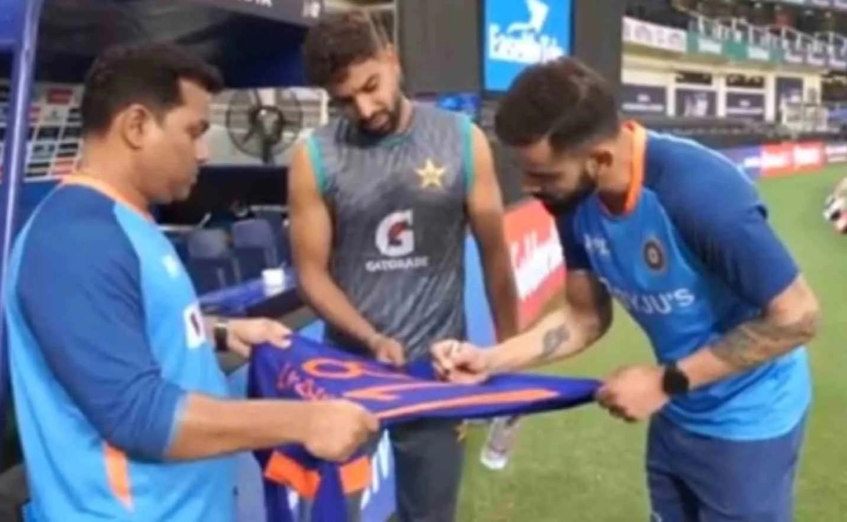 কোহলির ২ ছক্কায় একটুও খারাপ লাগেনি পাকিস্তানের পেসার বরং প্রশংসায় পঞ্চমুখ