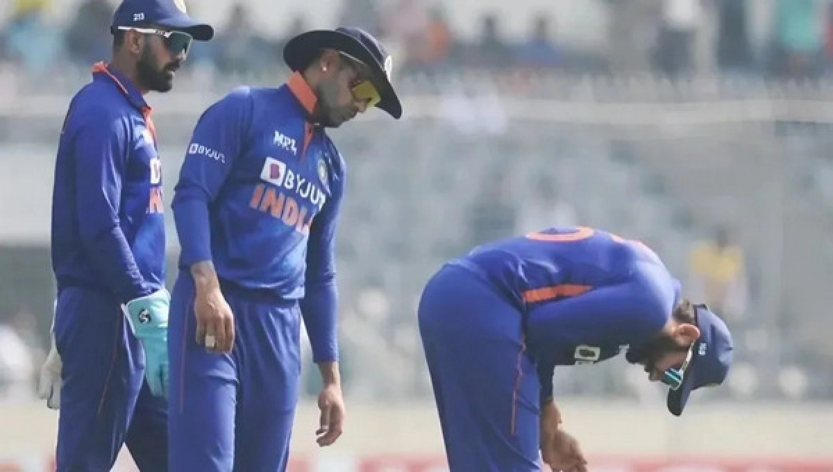 চরম দুঃসংবাদঃ মাঠ থেকে হাসপাতালে রোহিত শর্মা