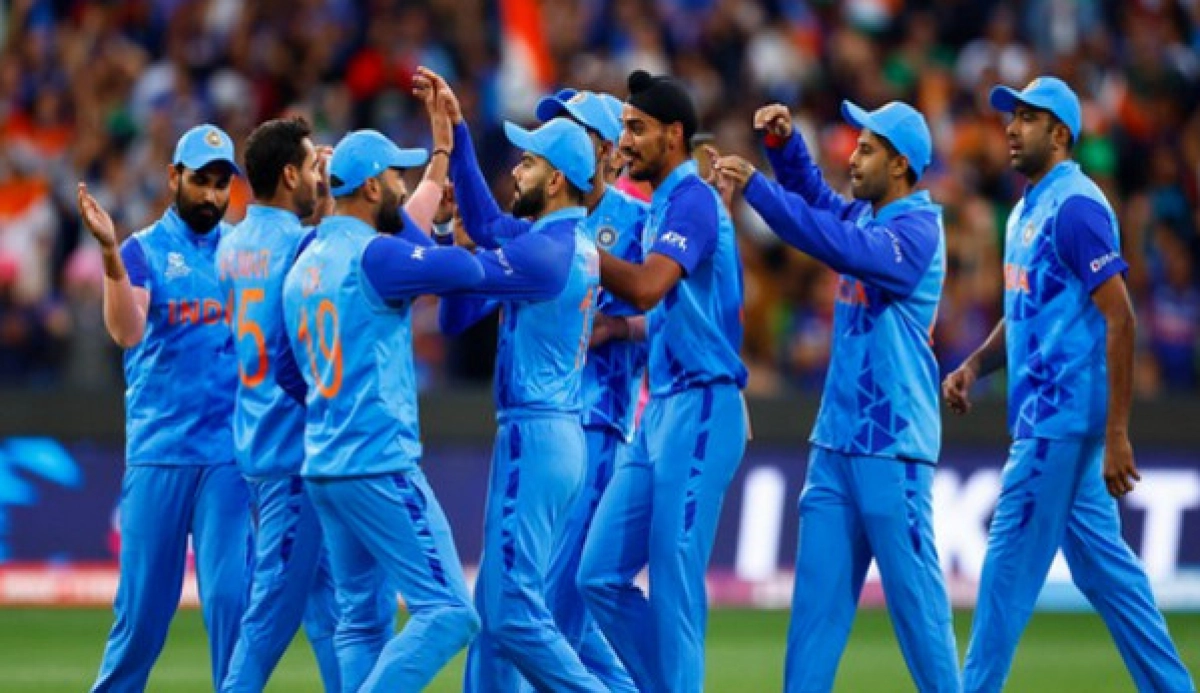 অধিনায়ক পরিবর্তন করে বাংলাদেশের বিপক্ষে ভারতের একাদশে দারুন চমক