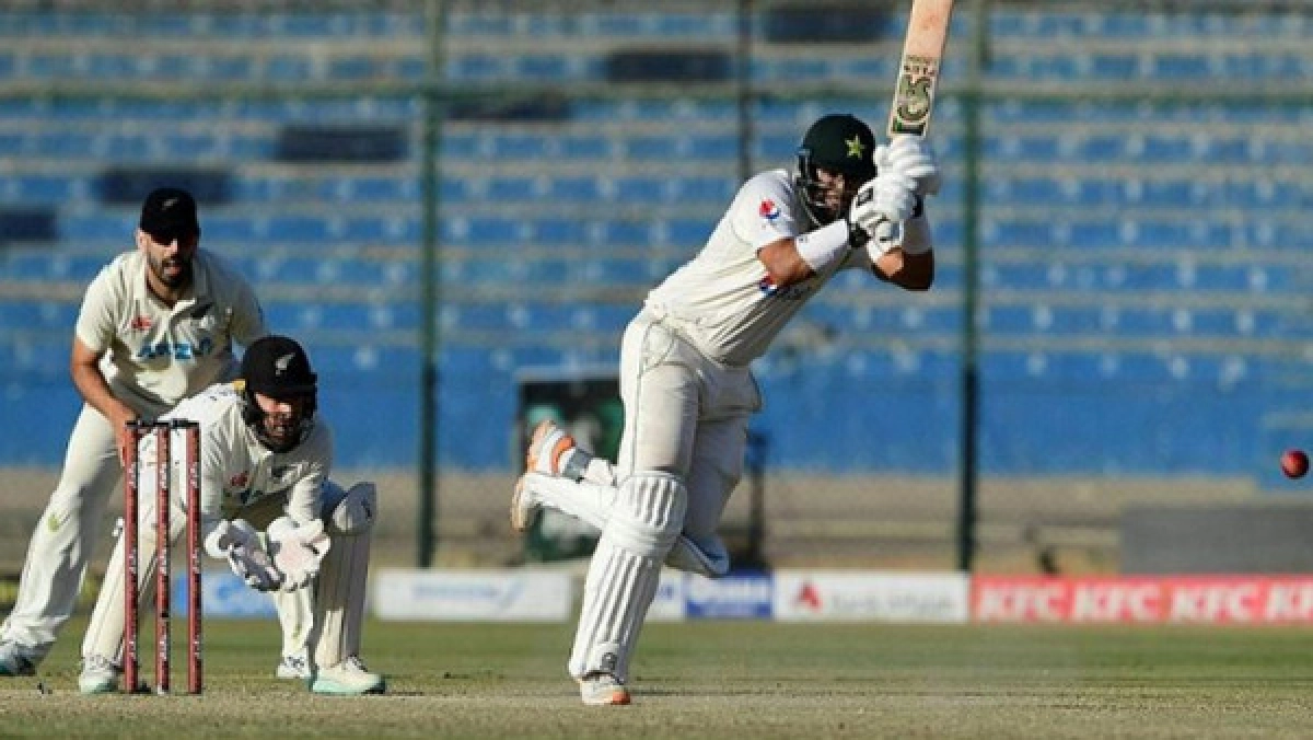 করাচি টেস্ট সহ দেখে নিন টিভিতে আজকের সকল খেলার সময় সূচি