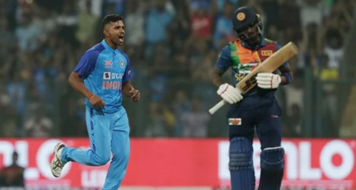 চরম উত্তেজনায় শেষ হল ভারত-শ্রীলঙ্কার দ্বিতীয় টি-২০ ম্যাচ, জেনে নিন ফলাফল