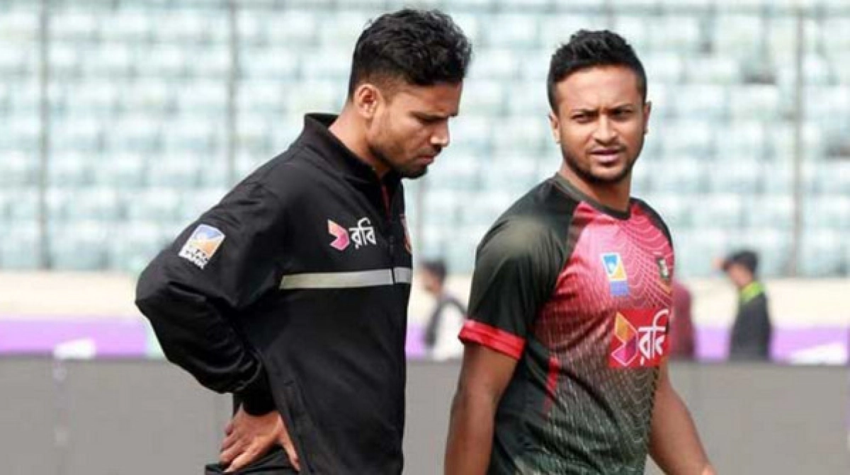 বিপিএল নিয়ে সাকিবের মতে শুরে মিলালেন মাশরাফি