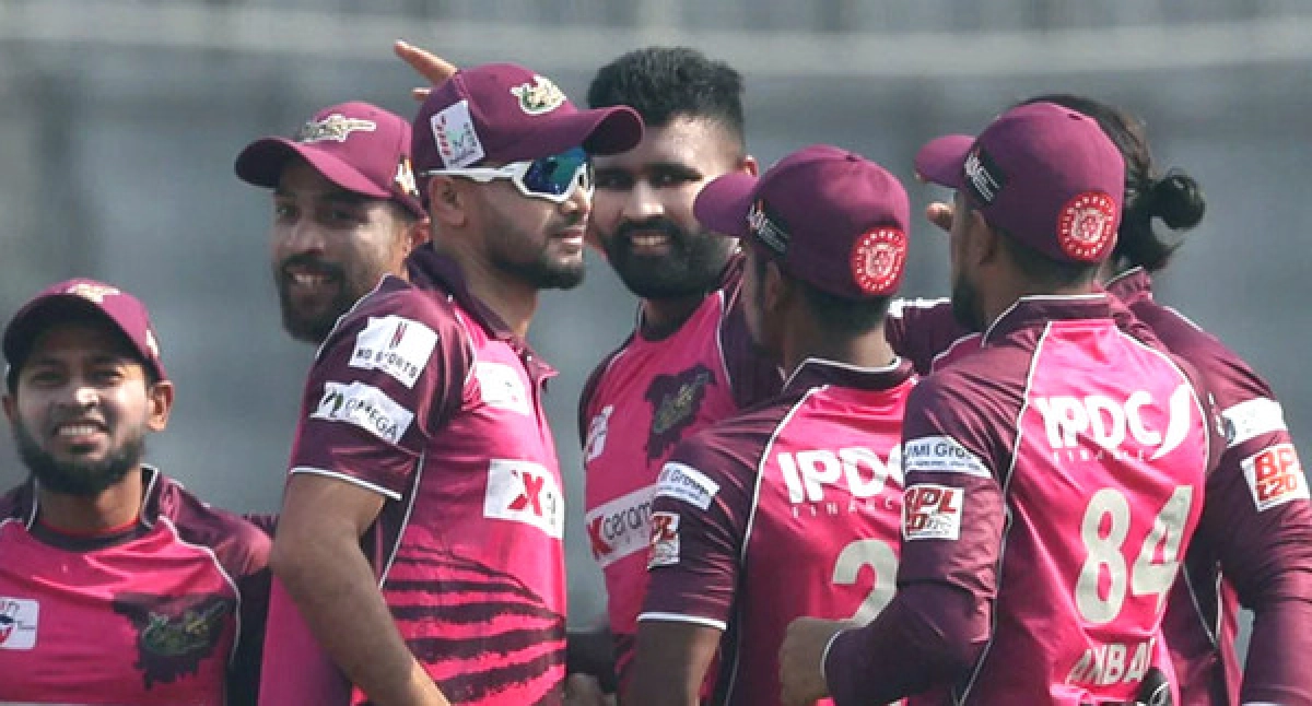 চাঞ্চল্যকর খবরঃ বিপিএলে ক্রিকেটারকে ফিক্সিংয়ের প্রস্তাব