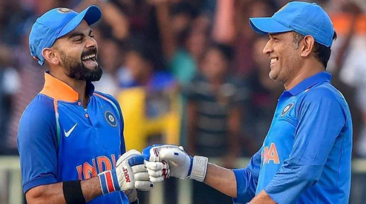 ভারত ক্রিকেটে চাঞ্চল্যকর তথ্য ফাঁসঃ ধোনির বিরুদ্ধে চরম ষড়যন্ত্র করেছিল কোহলি