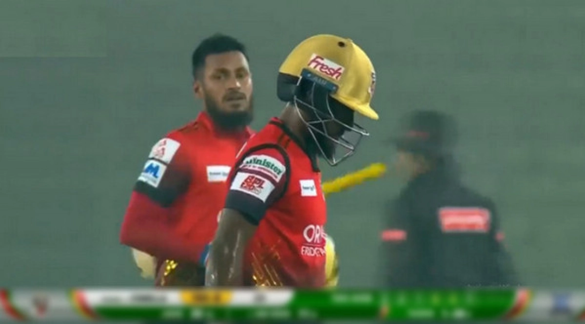 ব্যাটিং নৈপুণ্যতায় ঢাকাকে যতরানের লক্ষ্য দিল কুমিল্লা