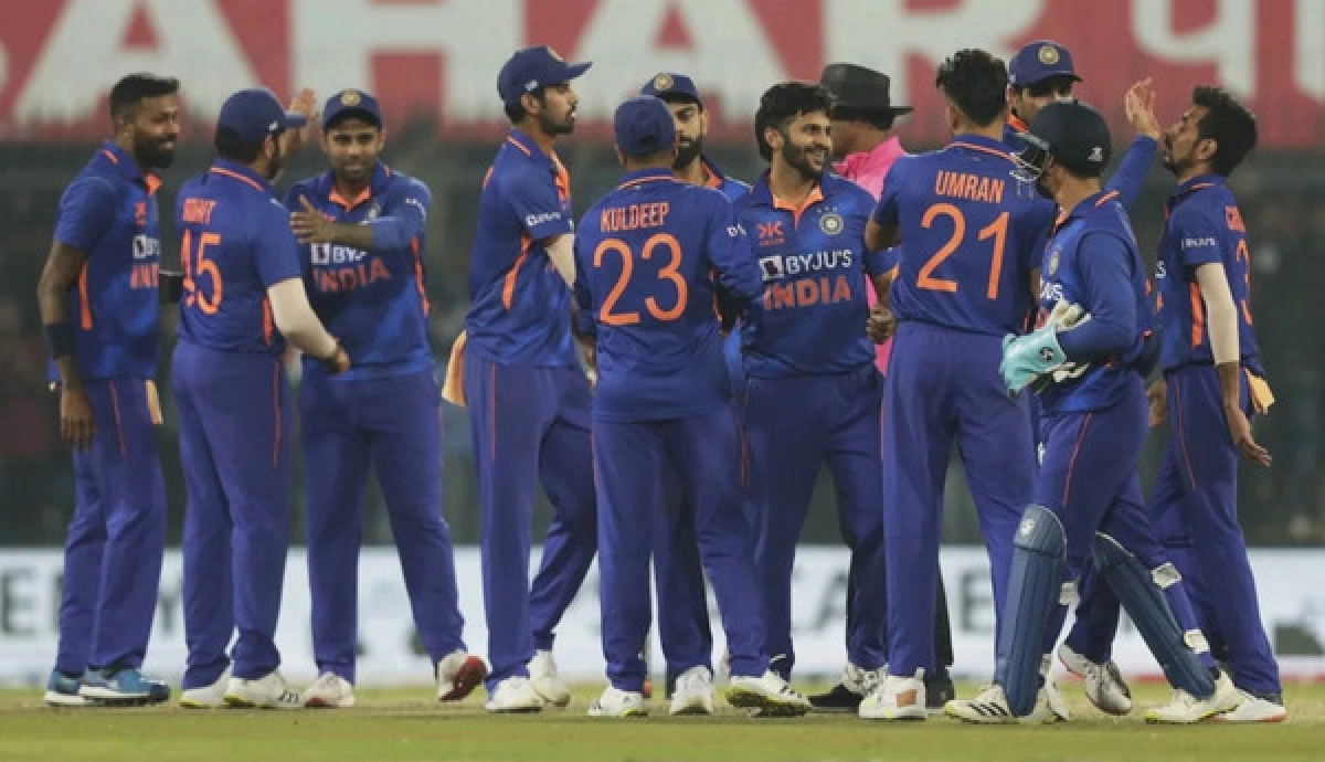 আইসিসির র্যাংকিংয়ের শীর্ষে ভারতীয় পেসার, দেখে নিন বাংলাদেশীদের অবস্থান