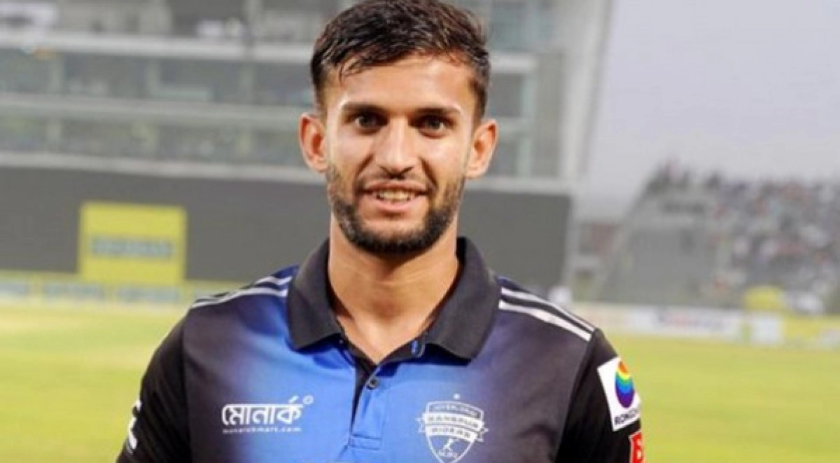আসল রহস্য ফাঁসঃ মুশফিককে আউট করার সেই বিষয়ে মুখ খুললেন ওমরজাই