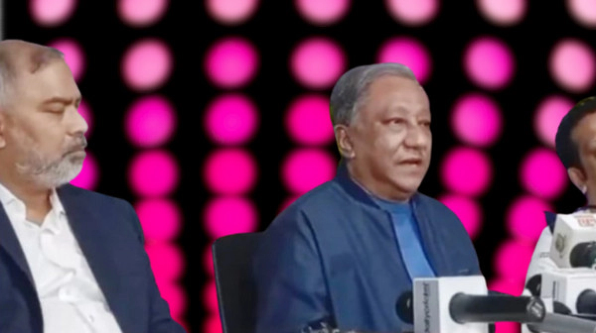 সাকিব-সোহানদের প্রধান কোচ আসা নিয়ে চূড়ান্ত সিদ্ধান্ত ঘোষণা করল পাপন