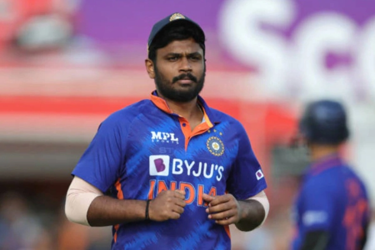 সঞ্জু স্যামসনকে ওয়ানডে দলে না রাখায় সমালোচনা তুঙ্গে