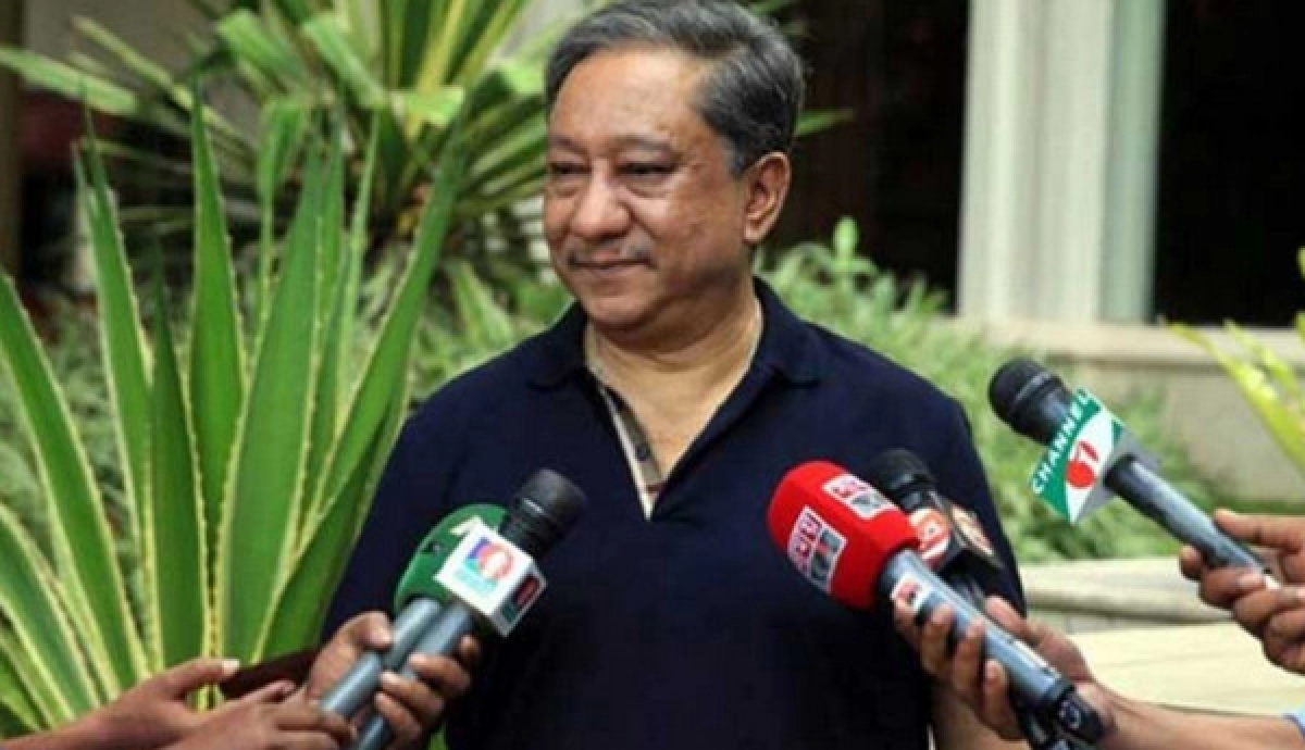 ‘সে একজন অলরাউন্ডার, কারণ কঠিন সময়ে তাকে আমরা বোলিং করাতাম।’