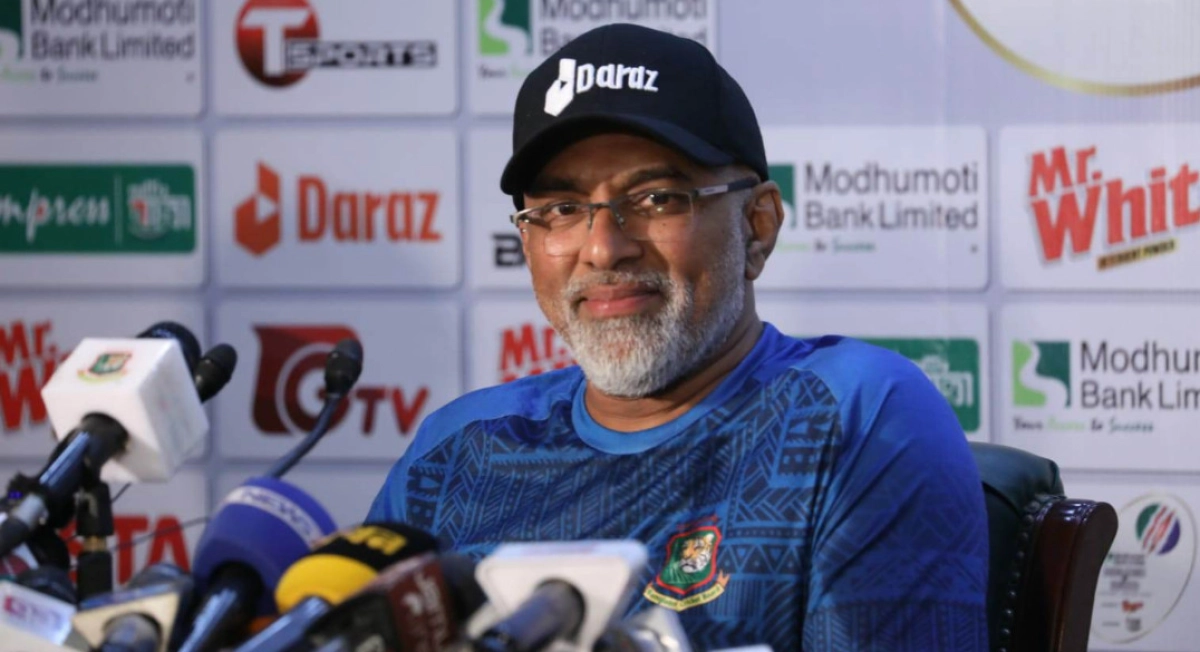 প্রথম ওয়ানডের আগে সাকিব ও তামিমের বিষয় নিয়ে যা বললেন হাথুরুসিংহে