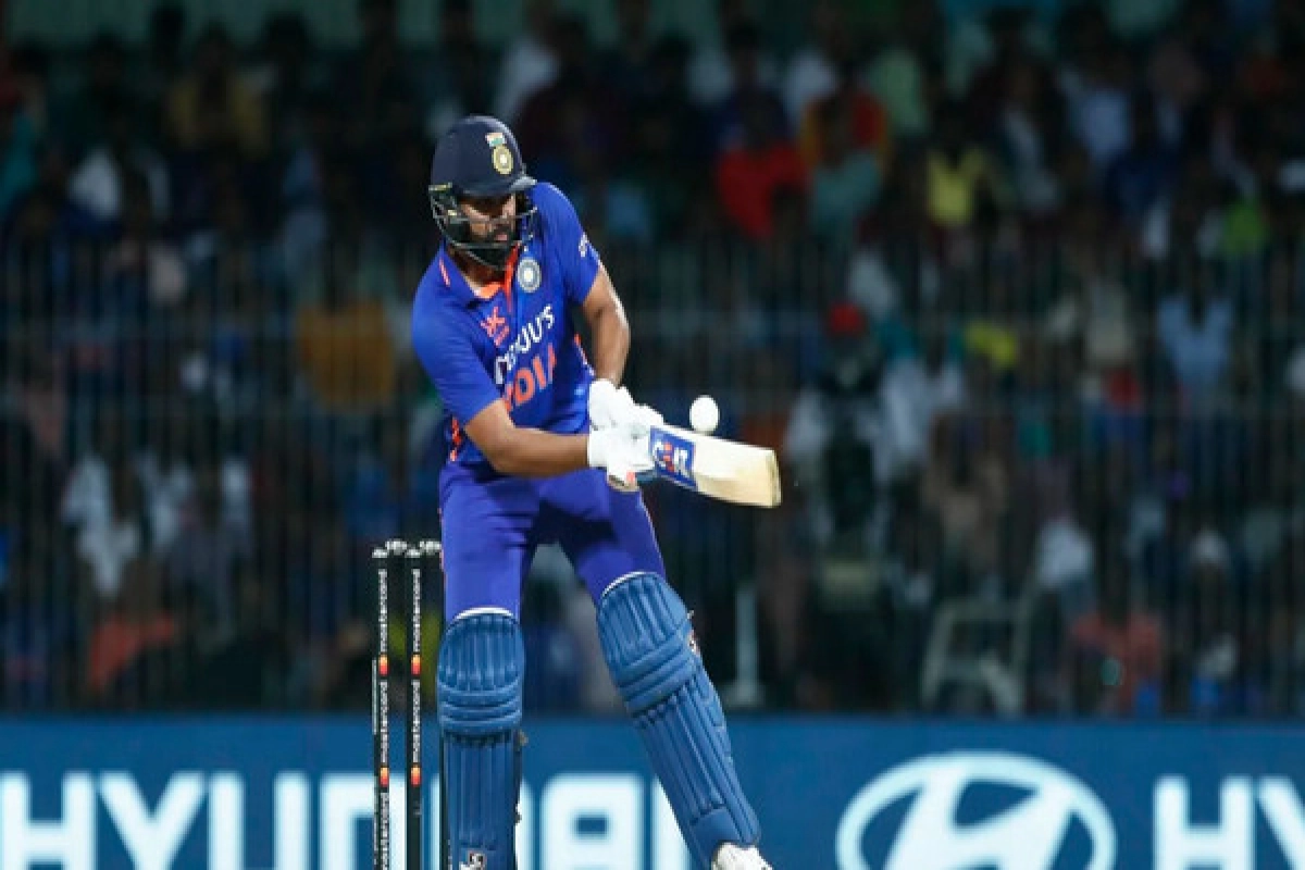 টানা দুই উইকেট হারিয়ে লড়ছে ভারত, দেখুন সর্বশেষ স্কোর
