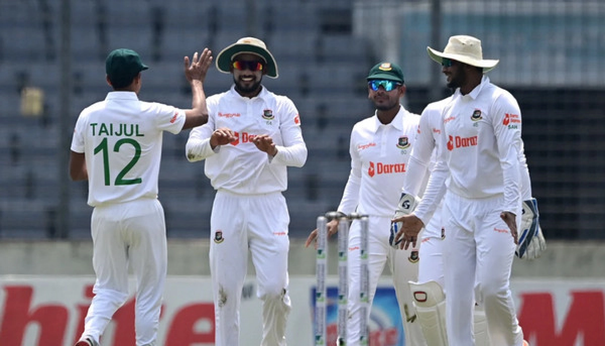 টাইগারদের তাণ্ডবে উইকেট হারিয়ে লাঞ্চে আয়ারল্যান্ড, দেখুন সর্বশেষ স্কোর
