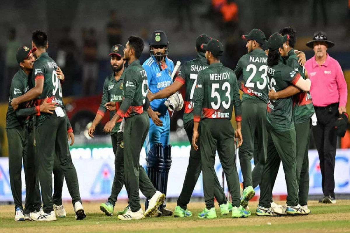পাওয়ারপ্লেতে ছক্কা হাঁকানোর তালিকায় বাংলাদেশের অবস্থান কোথায়