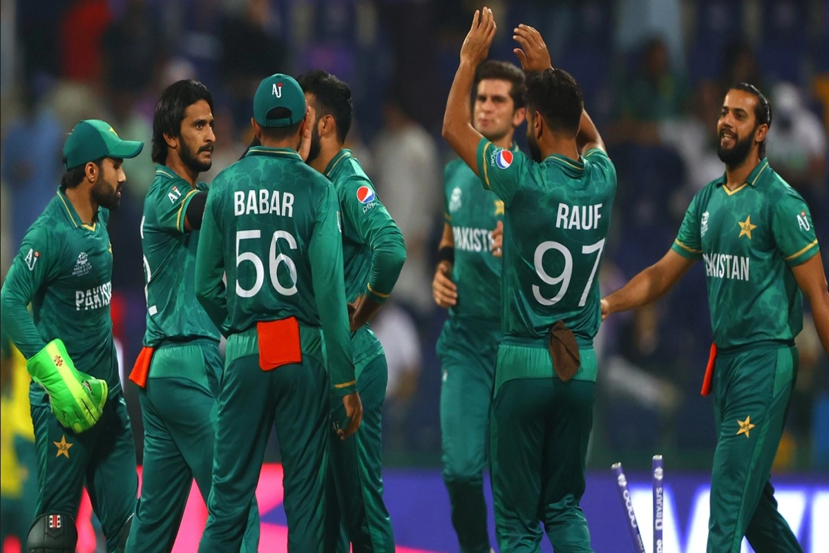পাকিস্তান দলের টানা হারের কারণ খুজে পেয়েছেন শেহজাদ