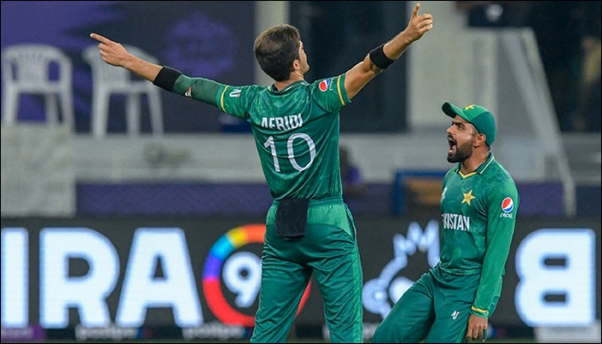 ইচ্ছে করে ম্যাচ হারাচ্ছেন শাহিন, অভিযোগ অধিনায়ক বাবরের