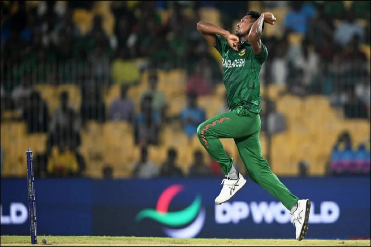 খুবই মনে পড়ে, সেই তুমি কেন এত অচেনা হলে