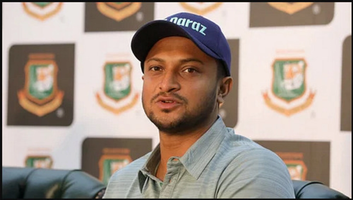 বিশ্বকাপ থেকে বিদয় নিয়ে সরাসরি যাদের দায়ী করলেন অধিনায়ক সাকিব
