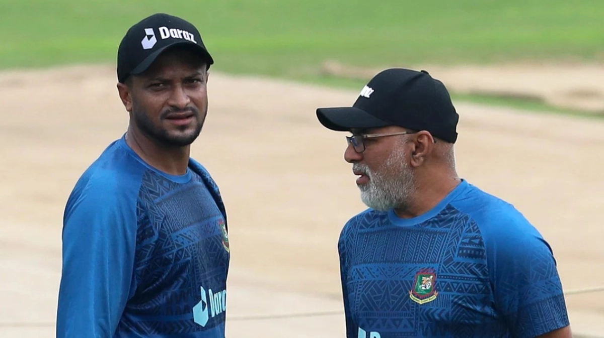 অবশেষে জাতির বোধোদয়, হাথুরেই হলো সকল নষ্ট গুড়ের খাজা