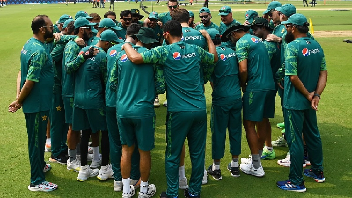 সেমির দৌড়ে টিকে থাকাতে পাকিস্তানের নতুন পরিকল্পনা