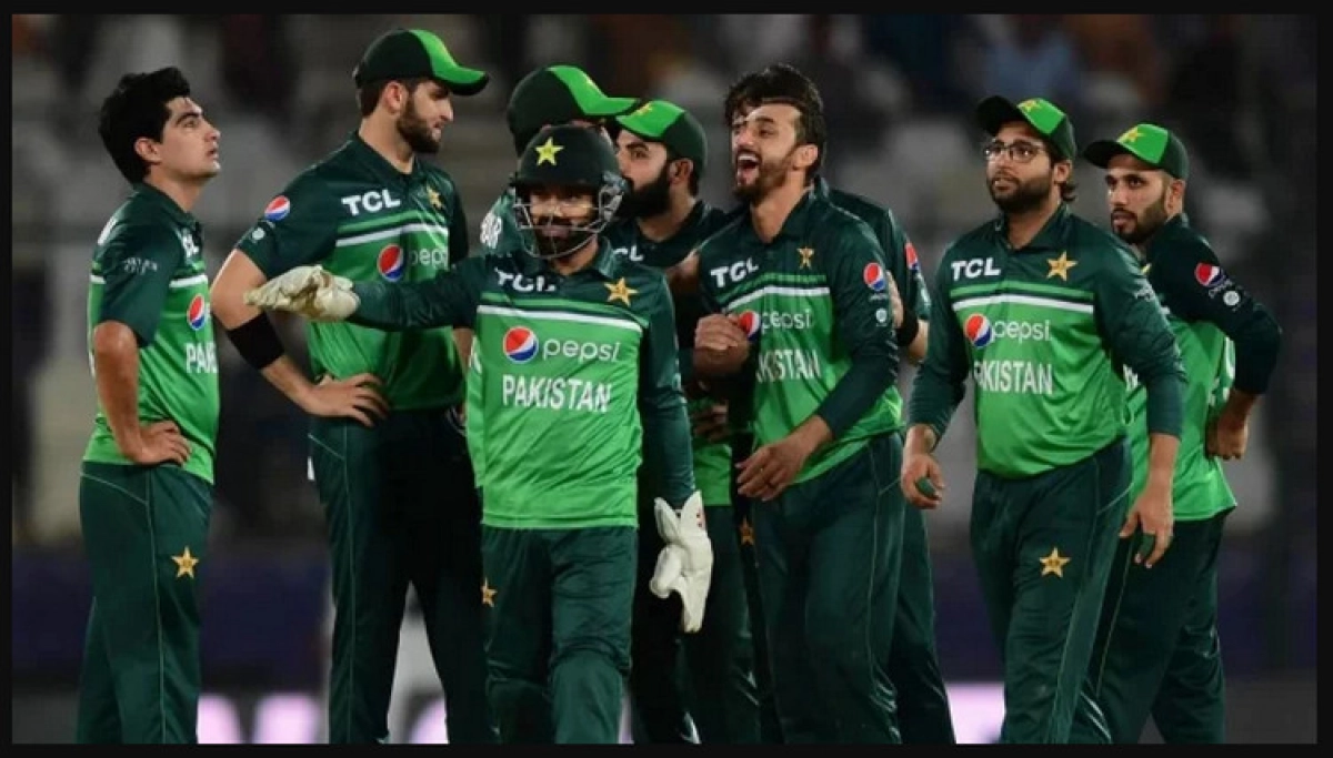 টি-টোয়েন্টি ও টেস্টের জন্য আলাদা অধিনায়কের নাম ঘোষণা করলো পাকিস্তান