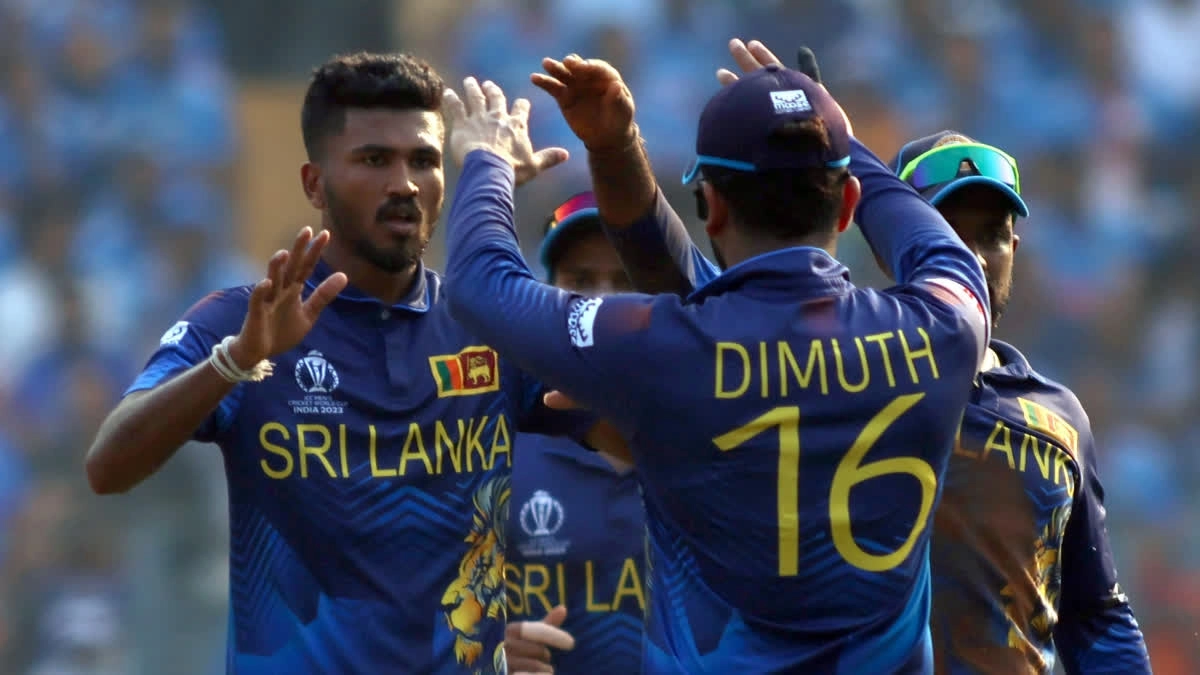 অবশেষে চাকরি শেষ হওয়ার আগেই চলে গেলেন বাংলাদেশের কোচ