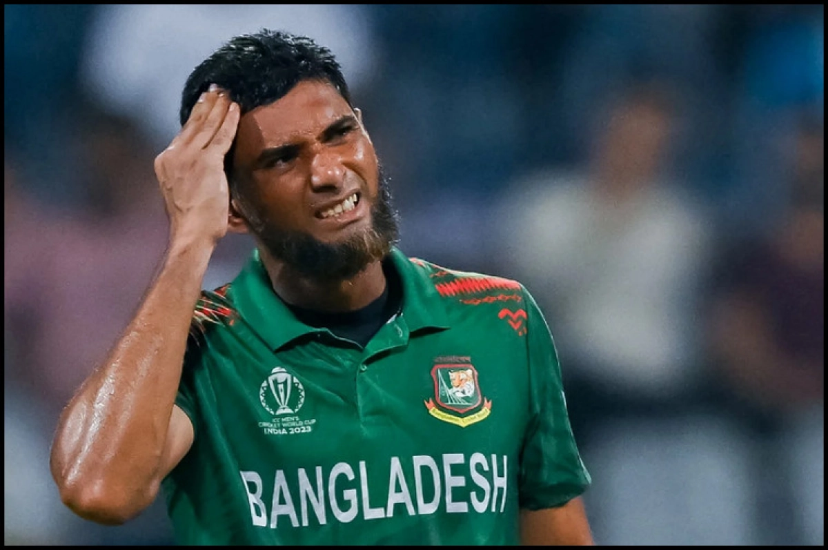 ব্রেকিং নিউজ, খেলার বাইরে যাচ্ছেন মাহমুদউল্লাহ