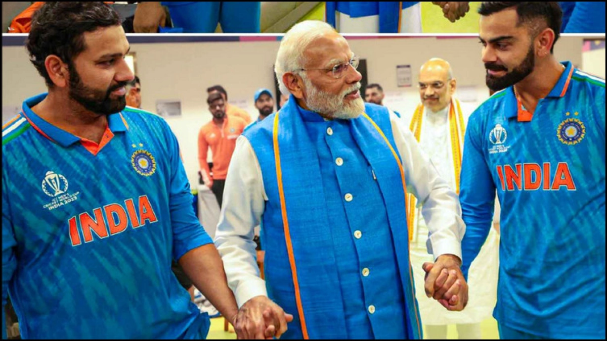 ক্রিকেটারদের পাশে মোদিকে দেখে মনের কষ্টে যা বললেন শোয়েব