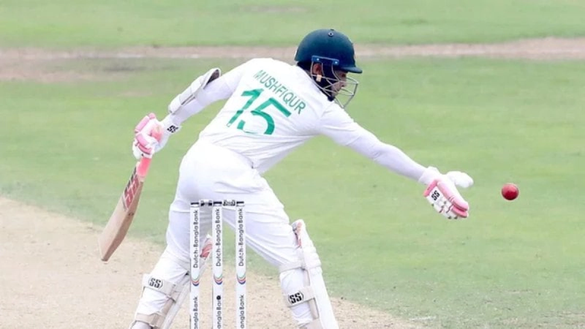 মুশফিকের বিস্ময়কাণ্ডের যত ব্যাখ্যা দিল আইসিসি