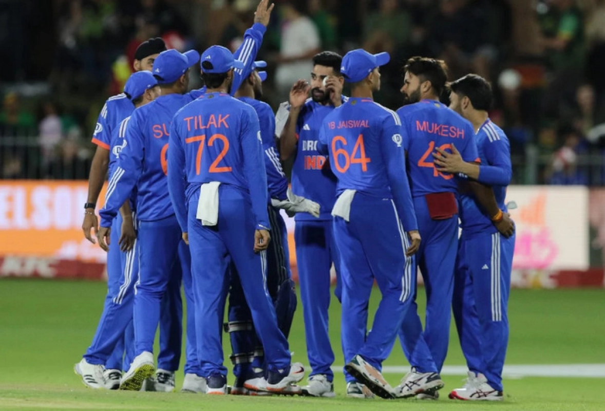 সমতা ফেরার লড়াইয়ে মাঠে নামছে ভারত
