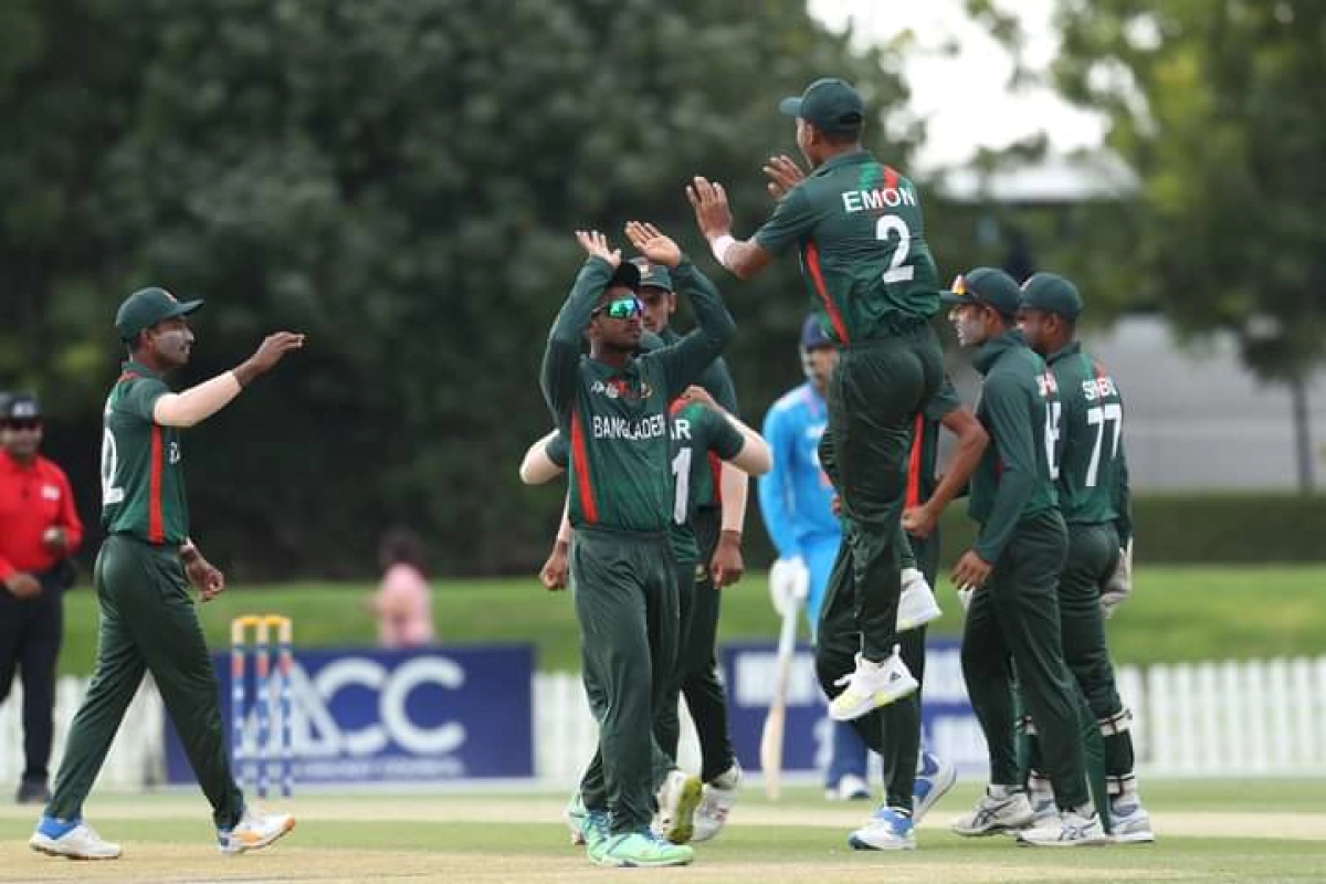 এশিয়া কাপ জয়ের পর সিনিয়রদের প্রশংসায় ভাসছে যুবারা