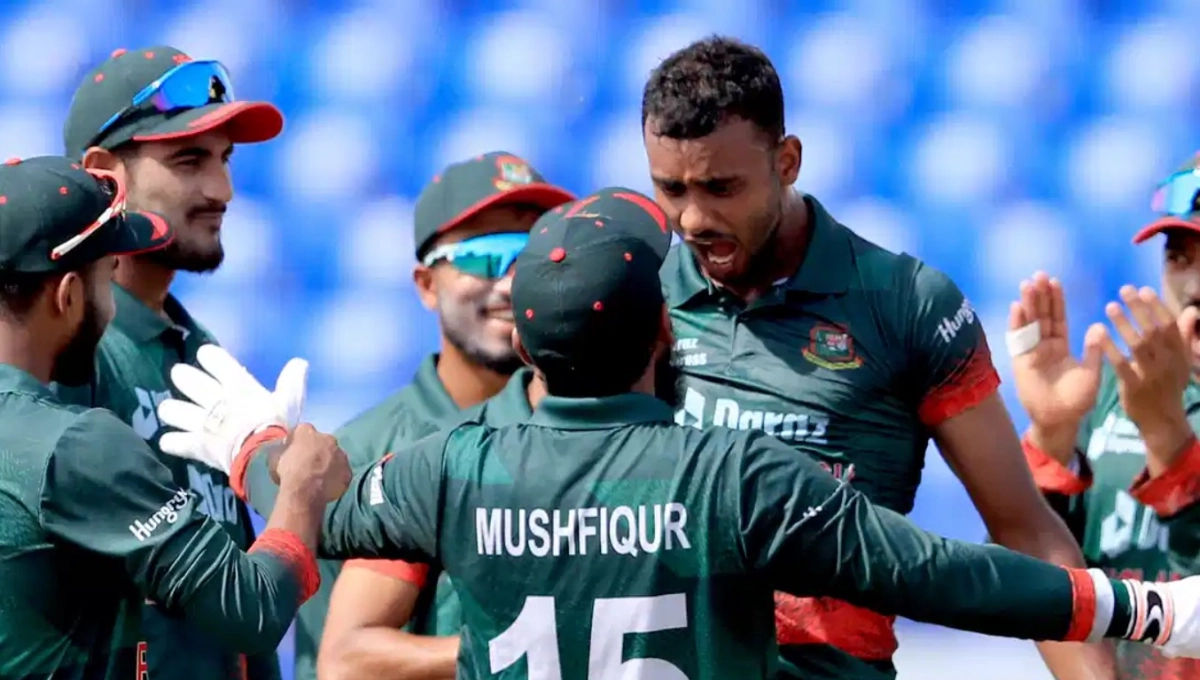 ২০০৭ সালে সাকিব-তামিমদের হওয়া অপমানের প্রতিশোধ নিলেন সাকিব-শরীফুল