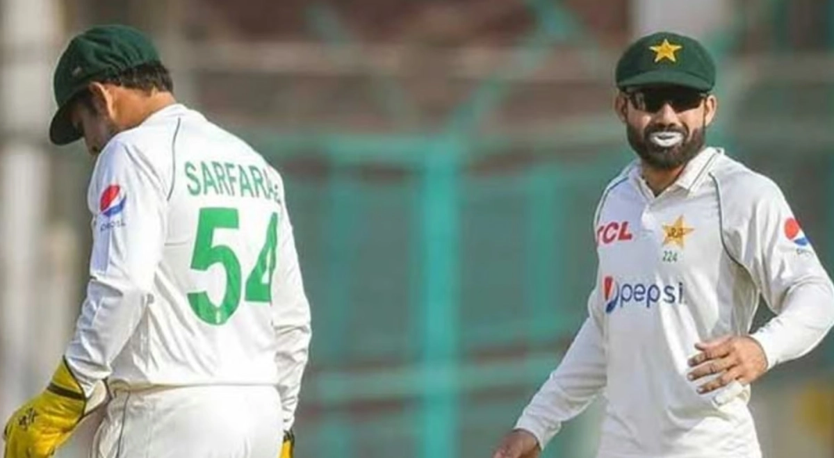অস্ট্রেলিয়ার চ্যালেঞ্জ সামলাতে নতুন একাদশ ঘোষণা করেছে পাকিস্তান